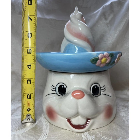 Bunny Rabbit Reamer/Juicer Pastel Ceramic Cracker Barrel, Collectible Vase - Picture 13 of 13